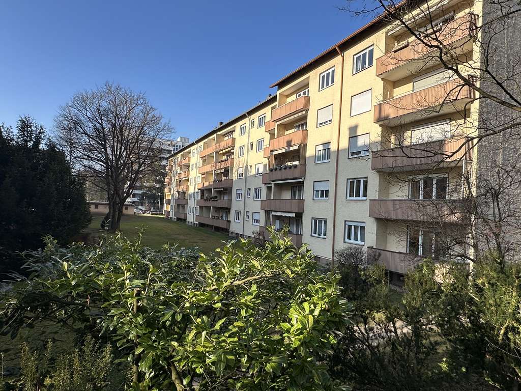 Charmante Hochparterre-Wohnung günstig durch  Erbpacht