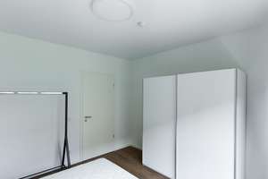 Voll ausgestattetes 2-Zi-Whg mit Fitnessstudio & Concierge in Mitte – Lehrter Straße 24b, 10557 Moabit, Berlin – Vorschaubild 5