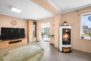 Modernisiertes Einfamilienhaus mit beheiztem Wintergarten und großer Terrasse – Die vollständige Adresse der Immobilie erhältst du vom Anbieter., 22119 Billstedt, Hamburg – Vorschaubild 7