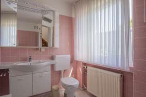 Attraktives REH mit schönem Garten und Garage in guter, ruhiger Wohnlage von Nieder-Eschbach. – 60437 Nieder-Eschbach, Frankfurt am Main – Vorschaubild 32