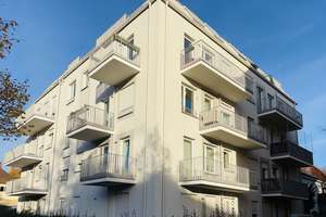 Elegante Erdgeschosswohnung mit Privatgarten im Herzen von Berlin-Karlshorst – Die vollständige Adresse der Immobilie erhältst du vom Anbieter., 10318 Karlshorst, Berlin – Vorschaubild 1