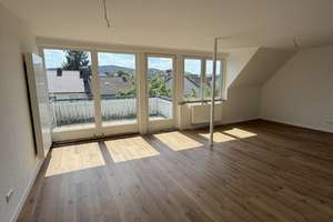 Helle, sanierte 3-Zimmer Wohnung in zentraler Lage