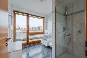 Property thumbnail 42