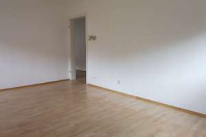 Helle 3,5-Zimmer-Altbauwohnung im Stuttgarter Westen mit schönem Ausblick & sehr guter Anbindung – Botnanger Straße 2, 70193 Kräherwald, Stuttgart – Vorschaubild 7