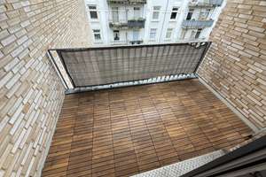 Offene Bes. Do. 4.6.26 um 19:30 Uhr: Schöne 3 Zi.-Wohnung mit Parkett, Balkon und Einbauküche – Talstr. 25 b, 20359 St. Pauli, Hamburg – Vorschaubild 2