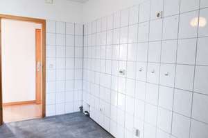 Gemütliche Dachgeschosswohnung mit Potenzial in einem ruhigen Altbau – Schillerstraße 12, 46047 Marienkirche, Oberhausen – Vorschaubild 6