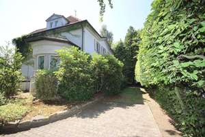 **RARITÄT-AUßERGEWÖHNLICHE LIEGENSCHAFT IN TOP LAGE AM WESTFALENDAMM** – 44141 Westfalendamm, Dortmund – Vorschaubild 52
