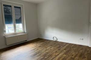Wunderschöne und gemütliche 3,5 Zi.-Wohnung mit Stellplatz und Gartenanteil in Stuttgart-Vaihingen – Die vollständige Adresse der Immobilie erhältst du vom Anbieter., 70563 Heerstraße, Stuttgart – Vorschaubild 6