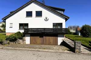Stattliches 2-Familienhaus ideal für die große Familie, Vermietung, Wohnen und Arbeiten.. – Die vollständige Adresse der Immobilie erhältst du vom Anbieter., 74572 Blaufelden – Vorschaubild 3