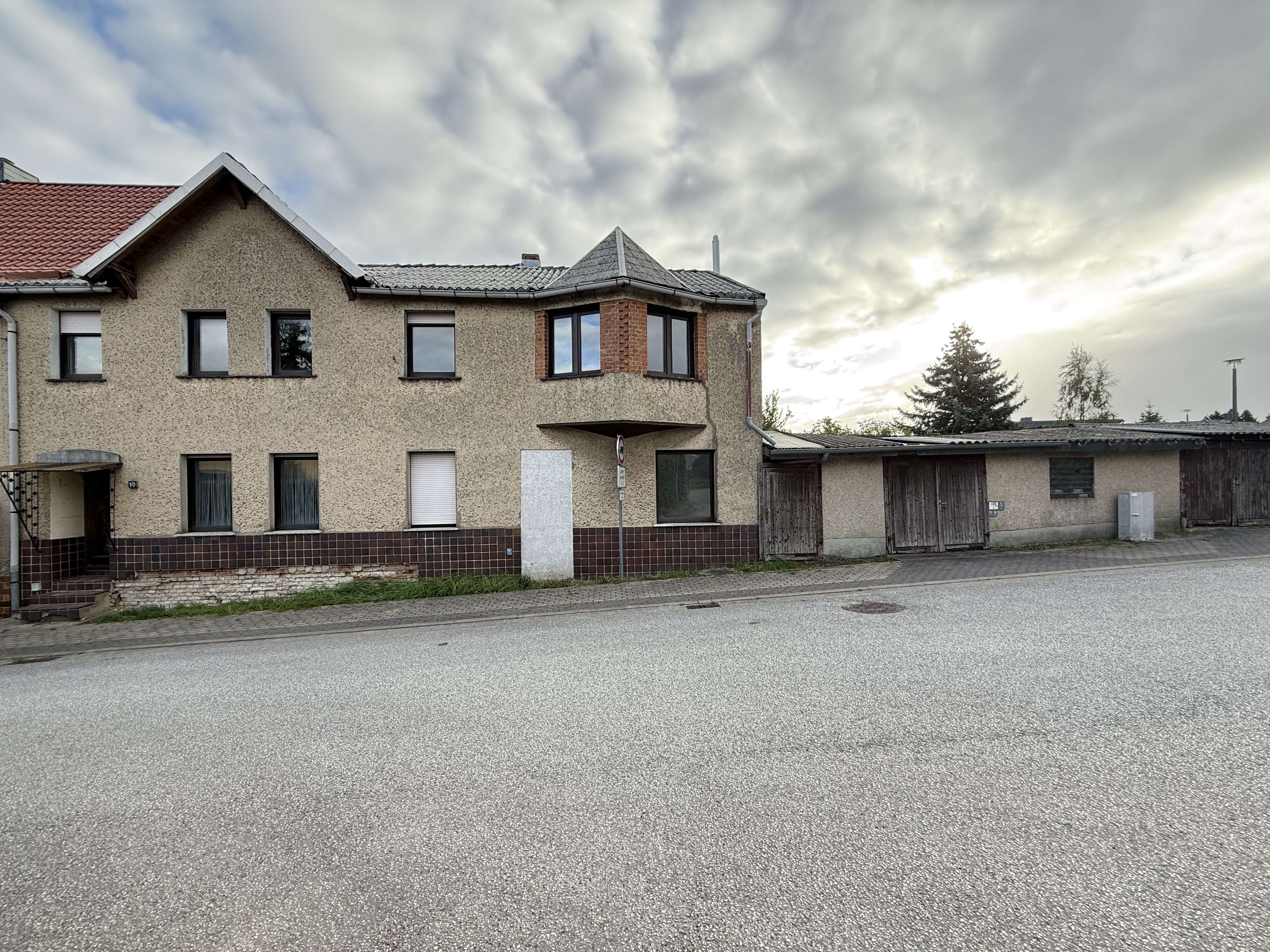 ECKGRUNDSTÜCK mit großem GARTEN ! ! !, Altmarkkreis Salzwedel – Bild 1