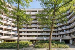 Studioapartment mit Stellplatz in bester City-Lage West für Architekturliebhaber – Die vollständige Adresse der Immobilie erhältst du vom Anbieter., 10623 Charlottenburg, Berlin – Vorschaubild 1