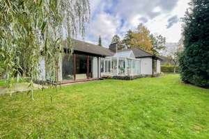 Raum, Ruhe, Rückzugsort – Rohdiamant mit Gartenidylle und viel Potenzial – Die vollständige Adresse der Immobilie erhältst du vom Anbieter., 22949 Ammersbek – Vorschaubild 3