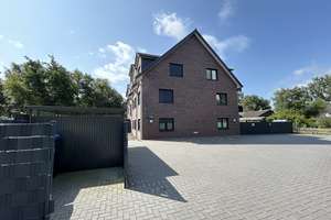 Bremerhaven-Schierholz // Moderne 3-Zimmer Wohnung mit Balkon