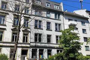 Stilvolle Belle Etage 4-Zimmer-Altbauwohnung im Frankfurter Nordend
