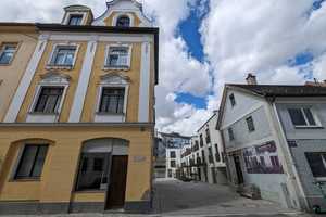 Property thumbnail 2