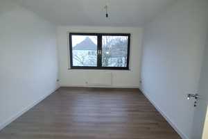 kernsanierte, moderne 3-Zimmer Wohnung 72 m², mit Balkon in Krefeld-Innenstadt – Leyentalstraße 67-69, 47799 Krefeld – Vorschaubild 4