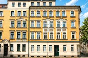 Bezugsfreie 2-Zimmer-Wohnung mit Altbau-Charme in Leipzig – Die vollständige Adresse der Immobilie erhältst du vom Anbieter., 4177 Altlindenau, Leipzig – Vorschaubild 1