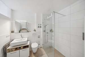Modernes City-Apartment  in München-Nymphenburg – gepflegt und modernisiert ideal als Rückzugsort... – Die vollständige Adresse der Immobilie erhältst du vom Anbieter., 80639 Nymphenburg, München – Vorschaubild 6