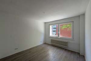 Mein Zuhause im Farrenbroich - wir haben für Sie modernisiert! – Farrenbroich 26, 45327 Katernberg, Essen – Vorschaubild 2