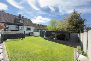 Freistehendes Zweifamilienhaus in toller Lage von Solingen-Gräfrath mit Wärmepumpe, Pool, Sauna uvm.