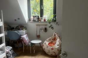 Ansprechende 4-Zimmer-Doppelhaushälfte mit gehobener Innenausstattung und EBK in Kleinmachnow – Potsdam-Mittelmark (Kreis) – Vorschaubild 6