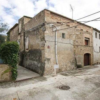 HAUS AUS DEM 19. JAHRHUNDERT MIT GROSSEM GRUNDSTÜCK IN PALAU DE SANTA EULÀLIA
