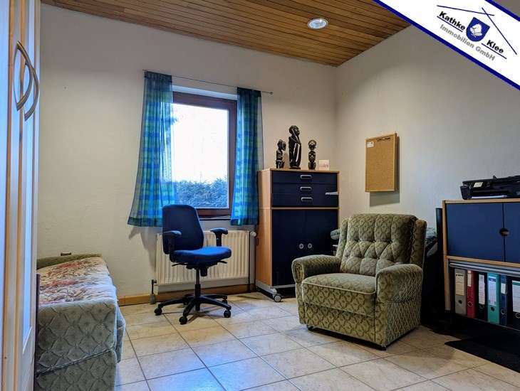 Immobilie in Walsrode - Historischer Charme trifft modernen Wohnkomfort: Großzügiges Anwesen mit Biotop, Stall und Scheune - Bild 9