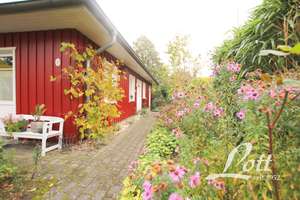++ Gemütlicher Bungalow (Holzrahmenbau) mit Doppelcarport in naturnaher Lage bei Bad Zwischenahn ++ – Die vollständige Adresse der Immobilie erhältst du vom Anbieter., 26160 Bad Zwischenahn – Vorschaubild 3