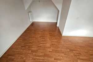 Ansprechende 3 Zimmer im Dachgeschoss+Balkon+Loggia+Tageslichtbad mit mit Badewanne+Abstellraum ! – Schönebecker Str. 47, 39104 Magdeburg – Vorschaubild 11