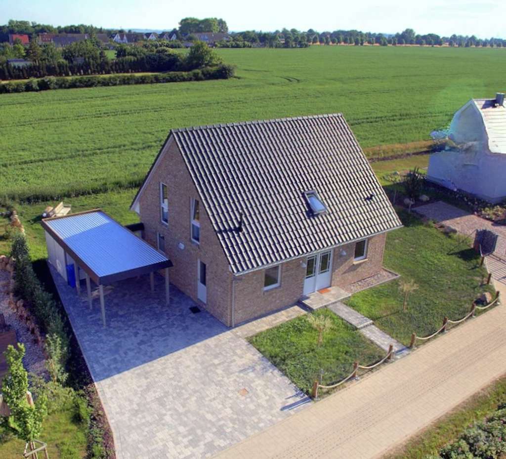 Immobilie in Breege - Modernes Einfamilienhaus mit Carport in Strandnähe - Bild 0