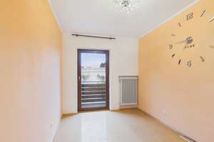 REIHENECKHAUS MIT CHARME, GARTEN, DOPPELGARAGE & VIEL PLATZ FÜR DIE FAMILIE IN GILCHING  – Die vollständige Adresse der Immobilie erhältst du vom Anbieter., 82205 Gilching – Vorschaubild 11