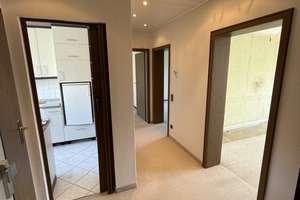 Perfekt aufgeteilte, zentral gelegene 3 1/2 Raum-Wohnung mit Balkon und Einzelgarage – 45138 Huttrop, Essen – Vorschaubild 10