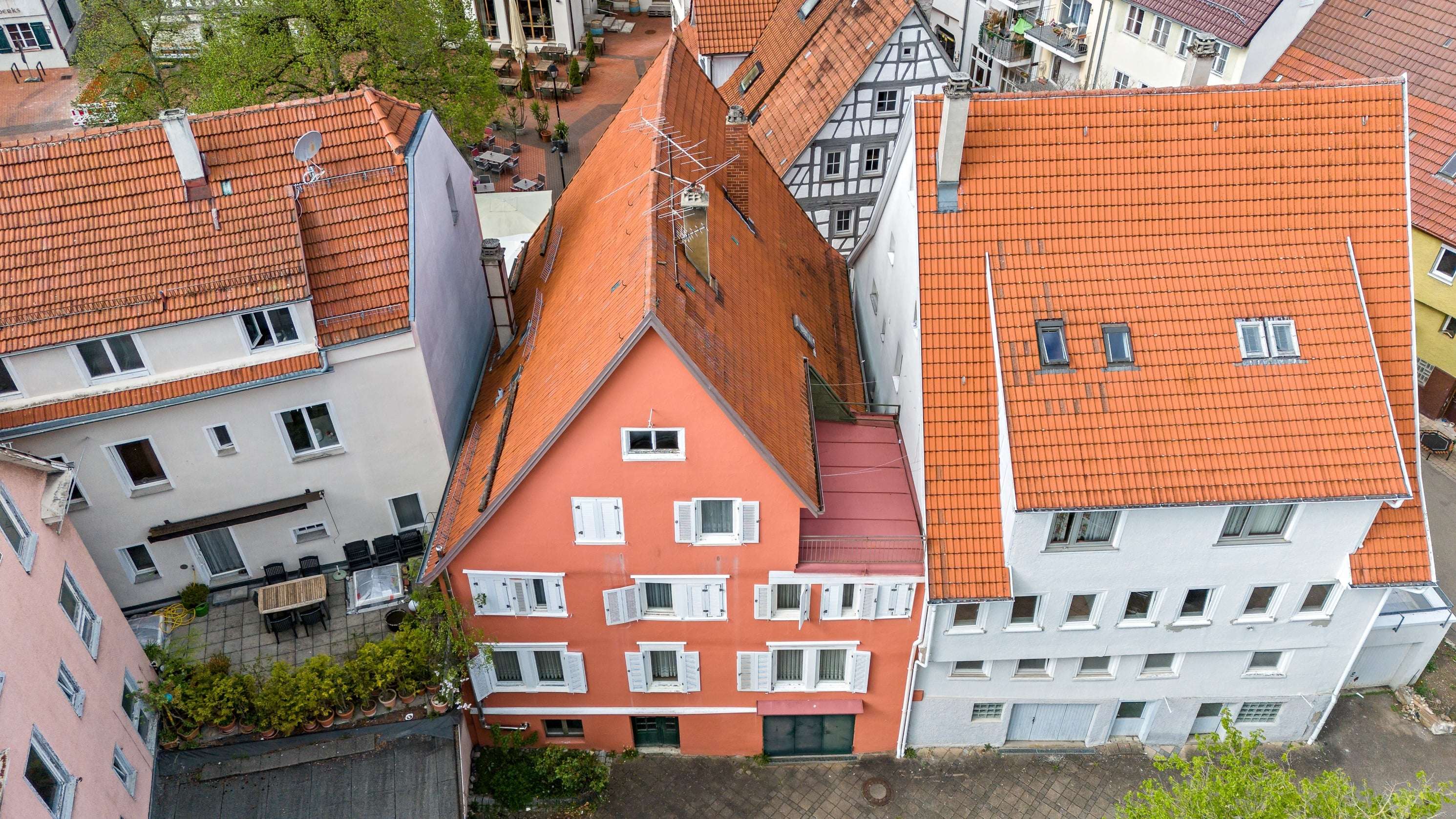 Sanierungsbedürftiges Mehrfamilienhaus, Zollernalbkreis – Bild 4