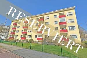 Neustadt: Lichtdurchflutete 3-Zimmer-Eckwohnung mit Sonnenbalkon, Tageslichtbad & Zusatzräumen – Die vollständige Adresse der Immobilie erhältst du vom Anbieter., 28201 Gartenstadt Süd, Bremen – Vorschaubild 1