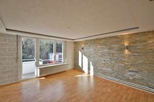 Stadtpanorama inklusive – zentrale 3-Zimmer-Wohnung mit zwei Balkonen- über den Dächern der Stadt – Die vollständige Adresse der Immobilie erhältst du vom Anbieter., 75173 Südweststadt, Pforzheim – Vorschaubild 9