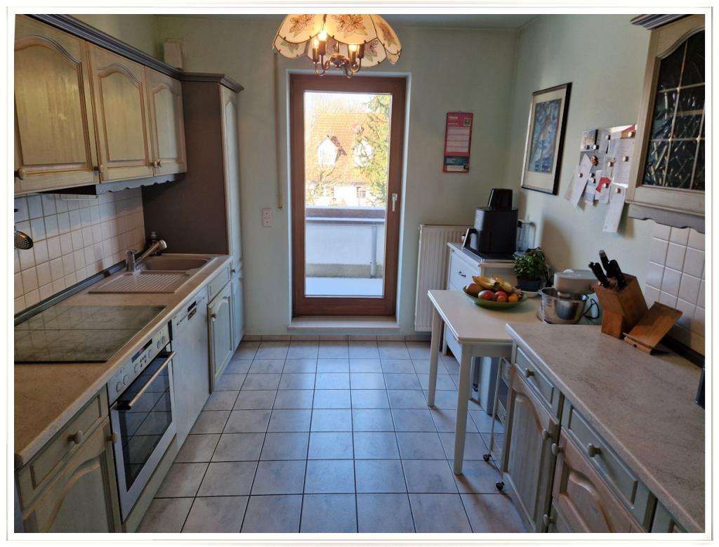 Immobilie in Hilgertshausen-Tandern - Geräumiges Einfamilienhaus auf 786 m² großem Grundstück in schönster Randlage von Tandern - Bild 2