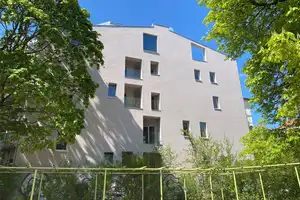 Property thumbnail 7