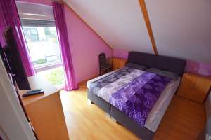 Stilvoll Wohnen: Neuwertiges, modernes Reihenendhaus in beliebter Lage auf Niederberg – Dicksche Heide 16, 47506 Neukirchen-Vluyn – Vorschaubild 15