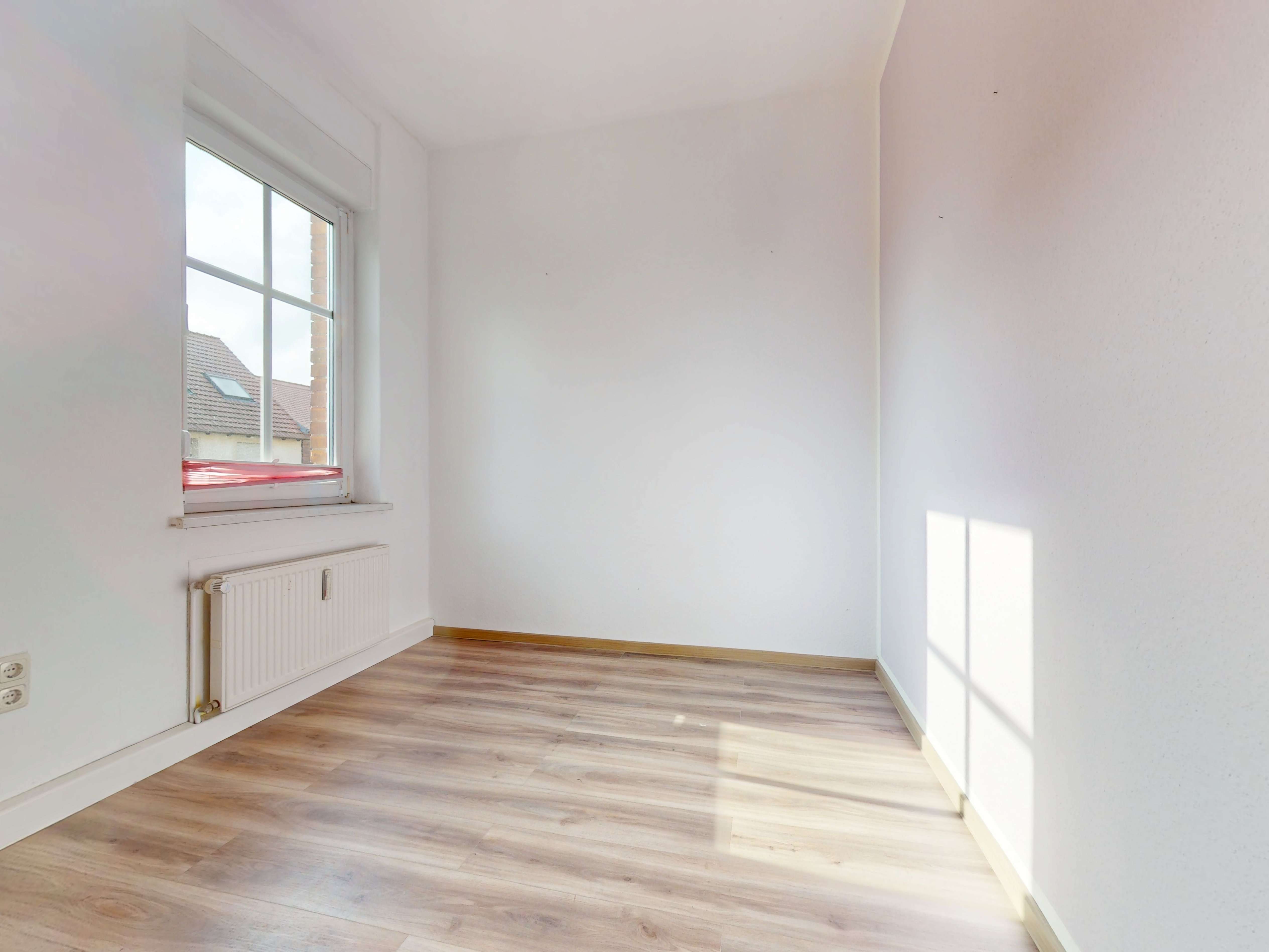 Immobilie in Niedergörsdorf - Imposanter Backsteinbau mit Hof, Remise, Garage und Garten - Bild 3