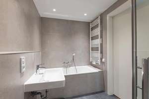 Property thumbnail 9