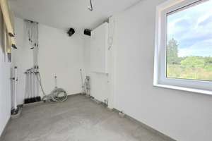 1 von 4: bezugsfertige Neubau - Doppelhaushälfte in Kayhude: Wohnen am Wald mit Alsterlauf  – Die vollständige Adresse der Immobilie erhältst du vom Anbieter., 23863 Kayhude – Vorschaubild 13