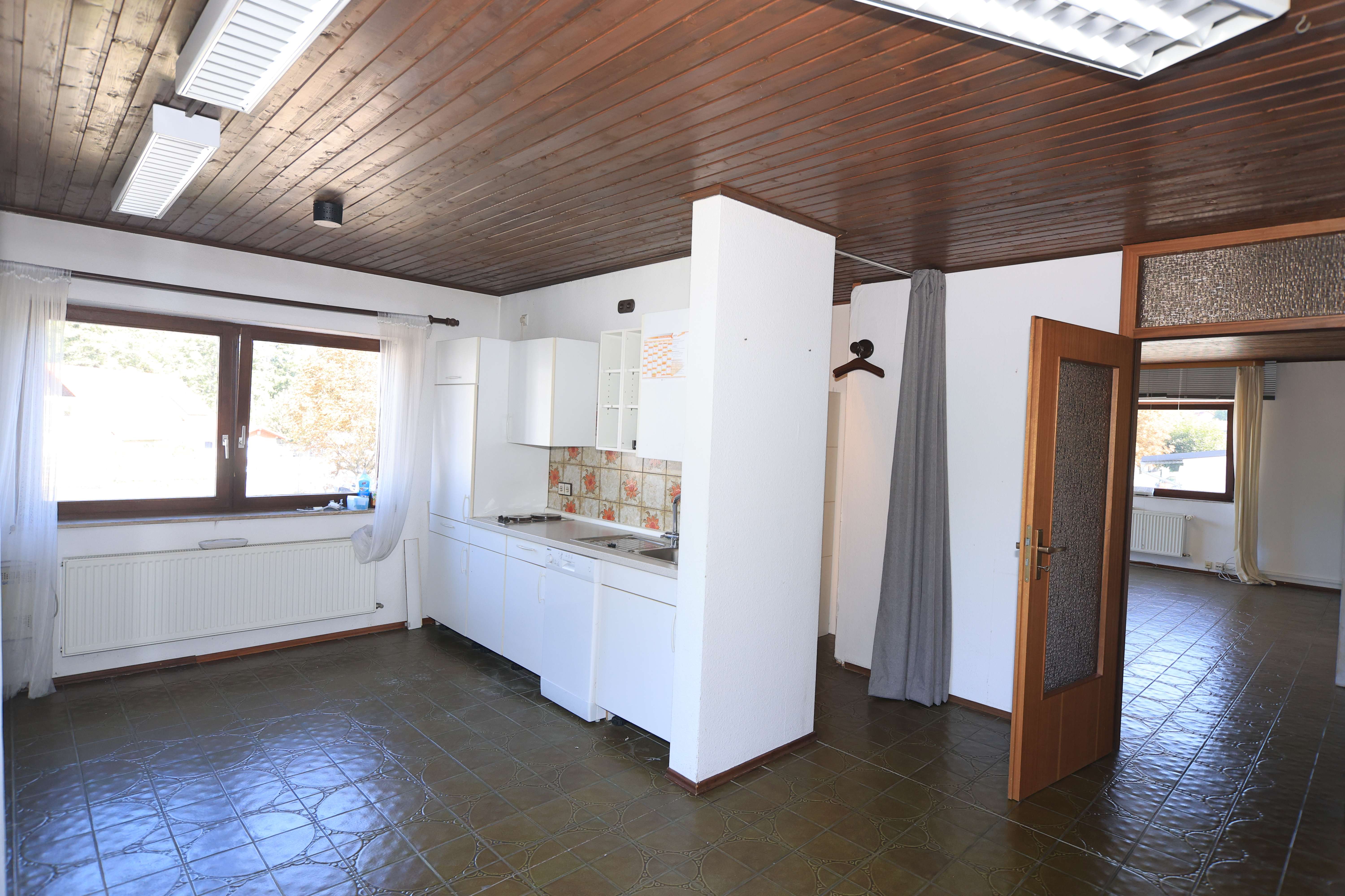 Immobilie in Rimbach - *bezugsfrei* lichtdurchflutet, offener Wohn-Essbereich und toller Schnitt - Wohnen und Arbeiten - Bild 4