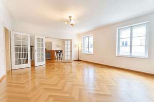 Charakter. Tiefe. Geschichte. – 3-Zimmer-Schwabinger Altbauwohnung – Die vollständige Adresse der Immobilie erhältst du vom Anbieter., 80804 Am Luitpoldpark, München – Vorschaubild 2