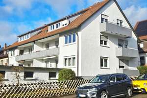 Stuttgart-Degerloch- Sehr gepflegtes 6-Familienhaus in guter Lage