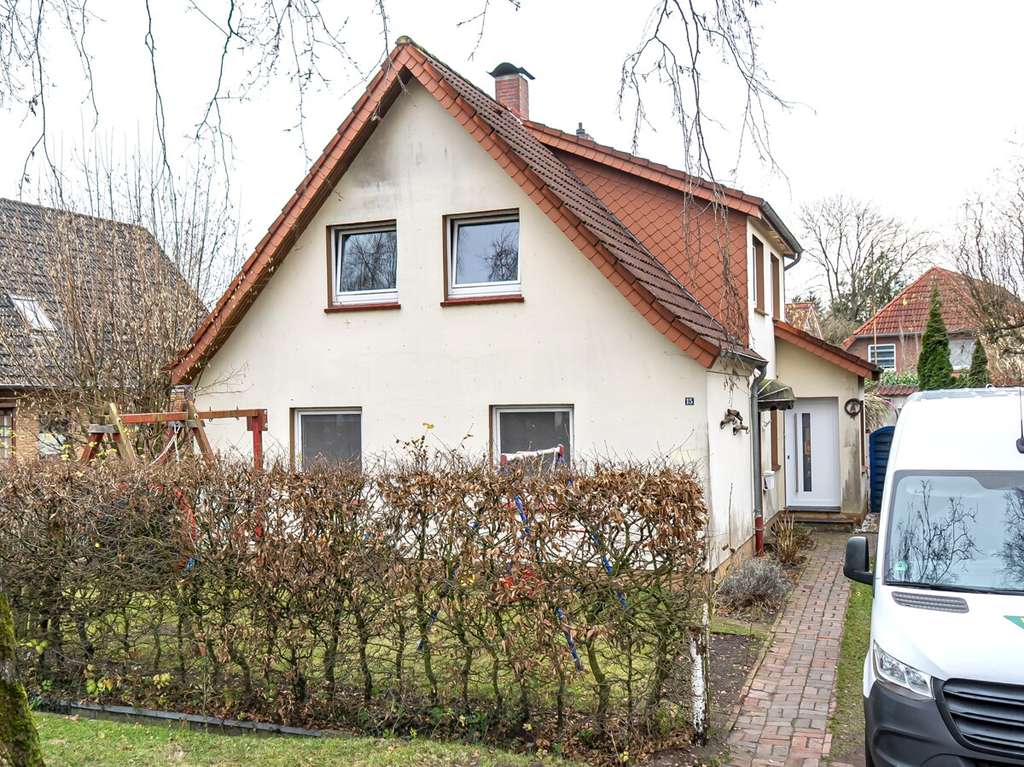 Immobilie in Oldenburg - Für Kapitalanleger: Langfristig vermietetes Einfamilienhaus in ruhiger Wohnlage - Bild 2