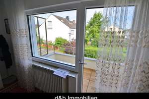 Kauf im Paket: 2 vermietete Wohnungen & 1 Garage in einem 3-Familienhaus in Bonn-Röttgen. – Die vollständige Adresse der Immobilie erhältst du vom Anbieter., 53125 Röttgen, Bonn – Vorschaubild 11