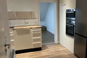 Luxuriöses 2-Zimmer Apartment im 2. OG in Köln – Feldgärtenstraße 64, 50735 Niehl, Köln – Vorschaubild 1
