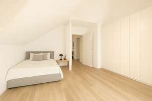 Exklusive Villa nahe Wörthsee | Wintergarten, Kamin, großer Garten | Ideal für Mehrgenerationen – Die vollständige Adresse der Immobilie erhältst du vom Anbieter., 82266 Inning am Ammersee – Vorschaubild 14