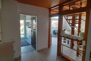 Helle Galerie-Wohnung im DG Zuffenhausen – Die vollständige Adresse der Immobilie erhältst du vom Anbieter., 70435 Zuffenhausen-Mitte, Stuttgart – Vorschaubild 9
