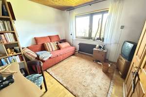 GERÄUMIGES EINFAMILIENHAUS
MIT GARTEN UND GARAGE
IN STADTNAHER LAGE – Die vollständige Adresse der Immobilie erhältst du vom Anbieter., 74523 Schwäbisch Hall – Vorschaubild 12